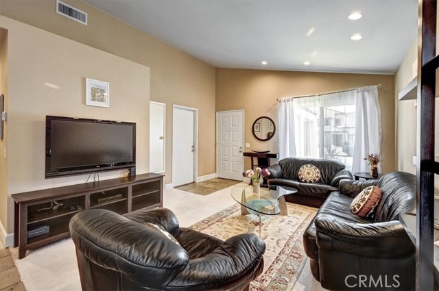 2272 Oakdale Circle photo 3