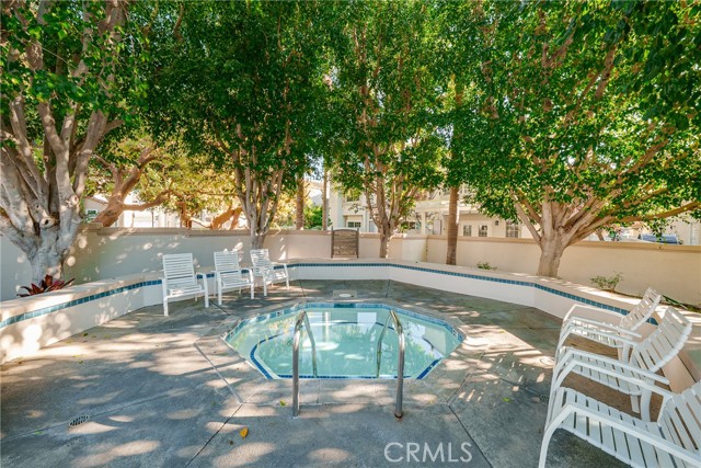 Detail Gallery Image 31 of 35 For 3 Almador, Irvine,  CA 92614 - 2 Beds | 2/1 Baths