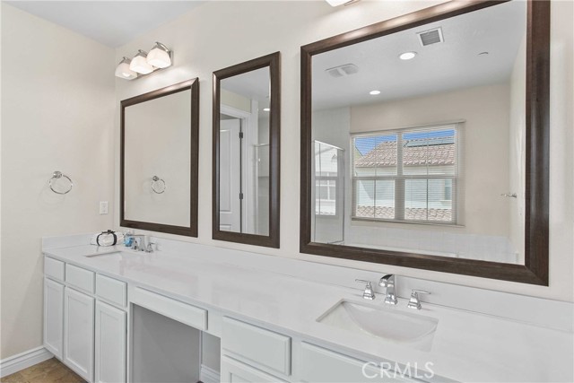 Detail Gallery Image 21 of 43 For 105 Cordial, Irvine,  CA 92620 - 4 Beds | 4/1 Baths