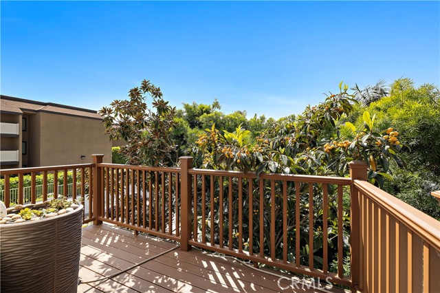 Detail Gallery Image 26 of 46 For 23 Canyon Crest, Corona Del Mar,  CA 92625 - 3 Beds | 2/1 Baths