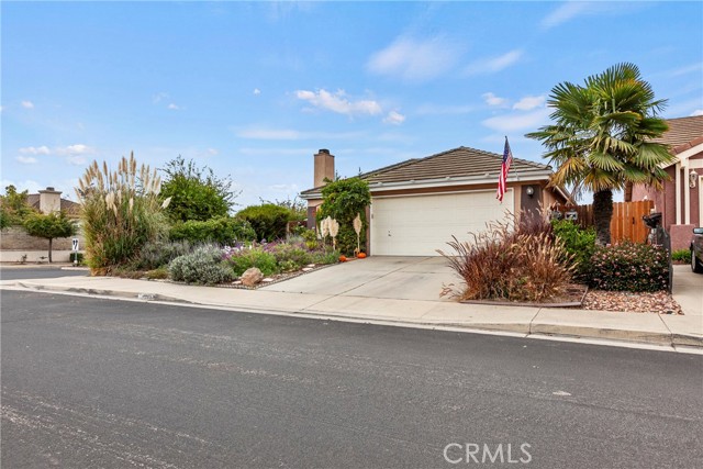 Detail Gallery Image 3 of 26 For 3693 Corta Bella Way, Santa Maria,  CA 93455 - 3 Beds | 2 Baths