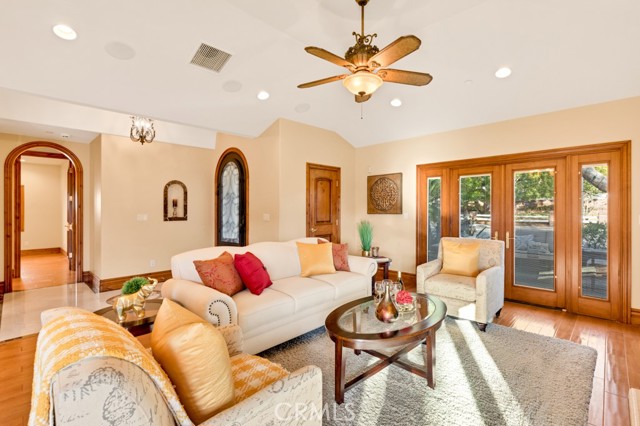 2801 May Avenue, Redondo Beach, California 90278, 3 Bedrooms Bedrooms, ,2 BathroomsBathrooms,Residential,Sold,May,SB22231955