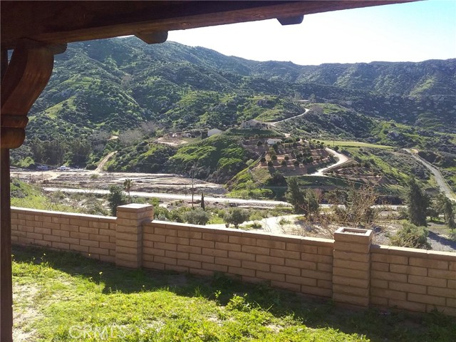 Detail Gallery Image 7 of 20 For 7840 Reche Canyon Rd, Colton,  CA 92324 - 6 Beds | 4 Baths