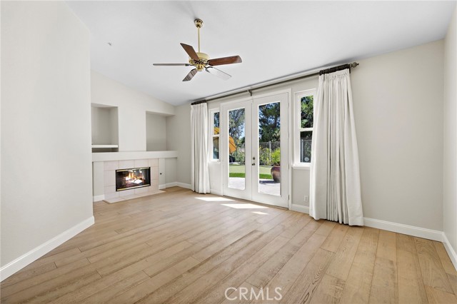 3909 Carta De Plata, San Clemente CA: https://media.crmls.org/medias/e0b0b941-bccb-48db-8fe8-6ab21d57513a.jpg