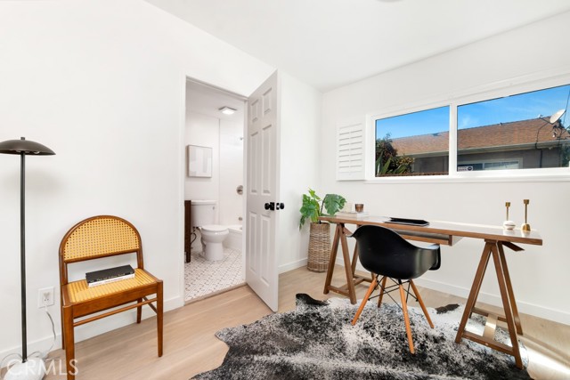 Detail Gallery Image 14 of 23 For 19844 Hemmingway St, Winnetka,  CA 91306 - 4 Beds | 2 Baths