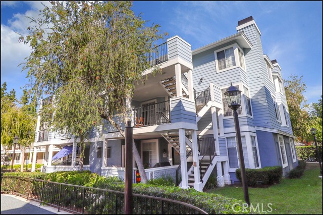 MLS# OC22260561