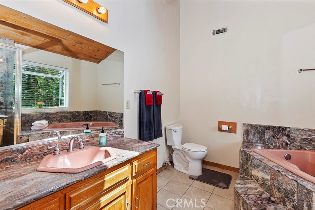 Detail Gallery Image 27 of 50 For 1377 La Crescenta Dr, Big Bear City,  CA 92314 - 3 Beds | 3/1 Baths