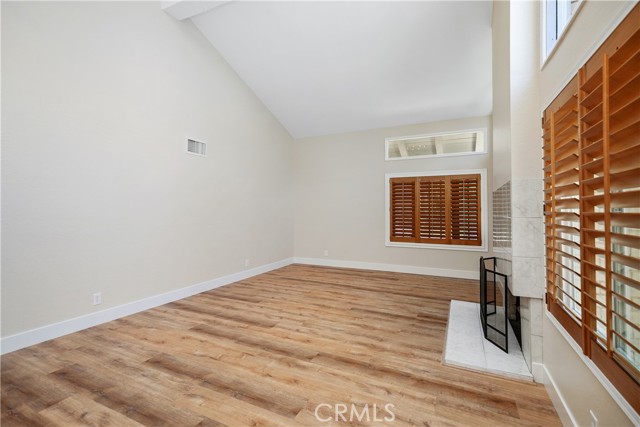 25702 Nugget, Lake Forest CA: https://media.crmls.org/medias/e0b21f73-f4c5-4b3a-bc1a-91c63e019565.jpg