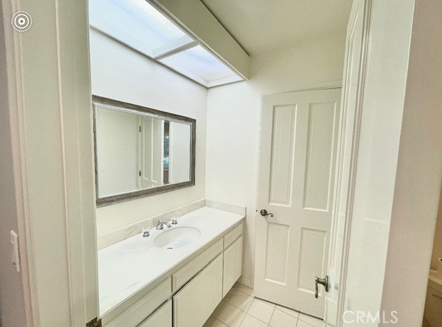 2 Misty Acres Road, Rolling Hills Estates, California 90274, 4 Bedrooms Bedrooms, ,3 BathroomsBathrooms,Residential,Sold,Misty Acres,OC21191004