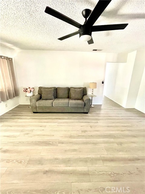 Detail Gallery Image 12 of 30 For 13842 Olive St, Baldwin Park,  CA 91706 - 4 Beds | 2 Baths