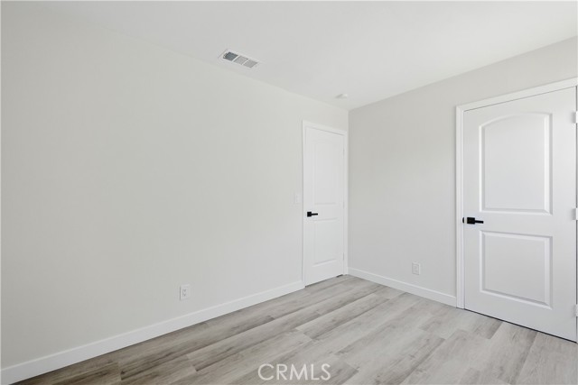44242 Benald Street, Lancaster CA: https://media.crmls.org/medias/e0b41cae-e773-49c8-ab55-d469f1d783ac.jpg