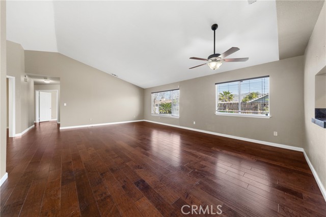 Detail Gallery Image 6 of 53 For 1279 Park, San Jacinto,  CA 92583 - 4 Beds | 2/1 Baths