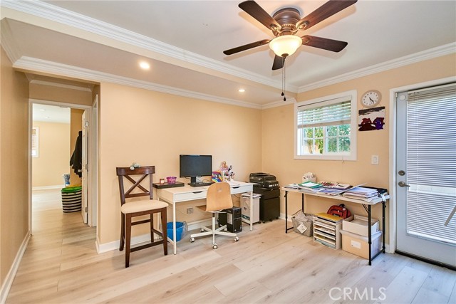 8757 Los Altos Drive, Buena Park CA: https://media.crmls.org/medias/e0b5e1c7-2199-4ab3-b8ab-10ec4750368c.jpg