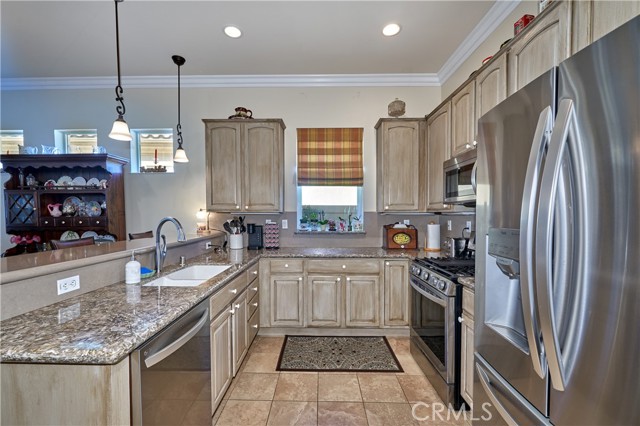 Detail Gallery Image 14 of 51 For 1771 N Forest Oaks, Beaumont,  CA 92223 - 2 Beds | 2 Baths