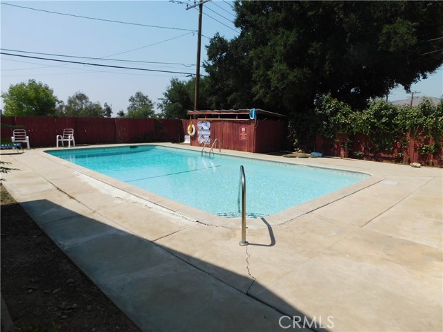 13063 5TH Street, Yucaipa CA: https://media.crmls.org/medias/e0b642f7-75ed-4ab7-ac35-8350fadf62eb.jpg
