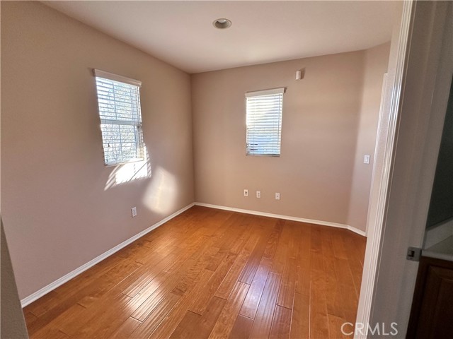 Detail Gallery Image 16 of 28 For 23327 Clearwater, Valencia,  CA 91355 - 4 Beds | 3 Baths