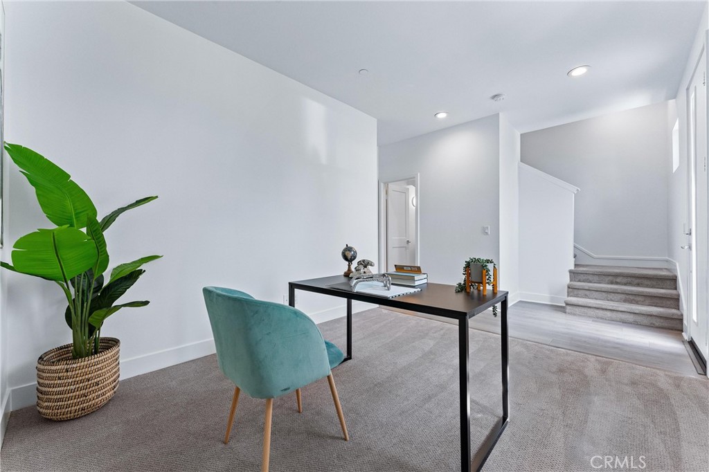 E0b74973 C814 490a Bc33 9e65fbc25130