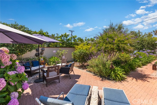 9107 Olin Street, Los Angeles CA: https://media.crmls.org/medias/e0b753c7-3450-4e87-923d-754c7f1e4b6b.jpg