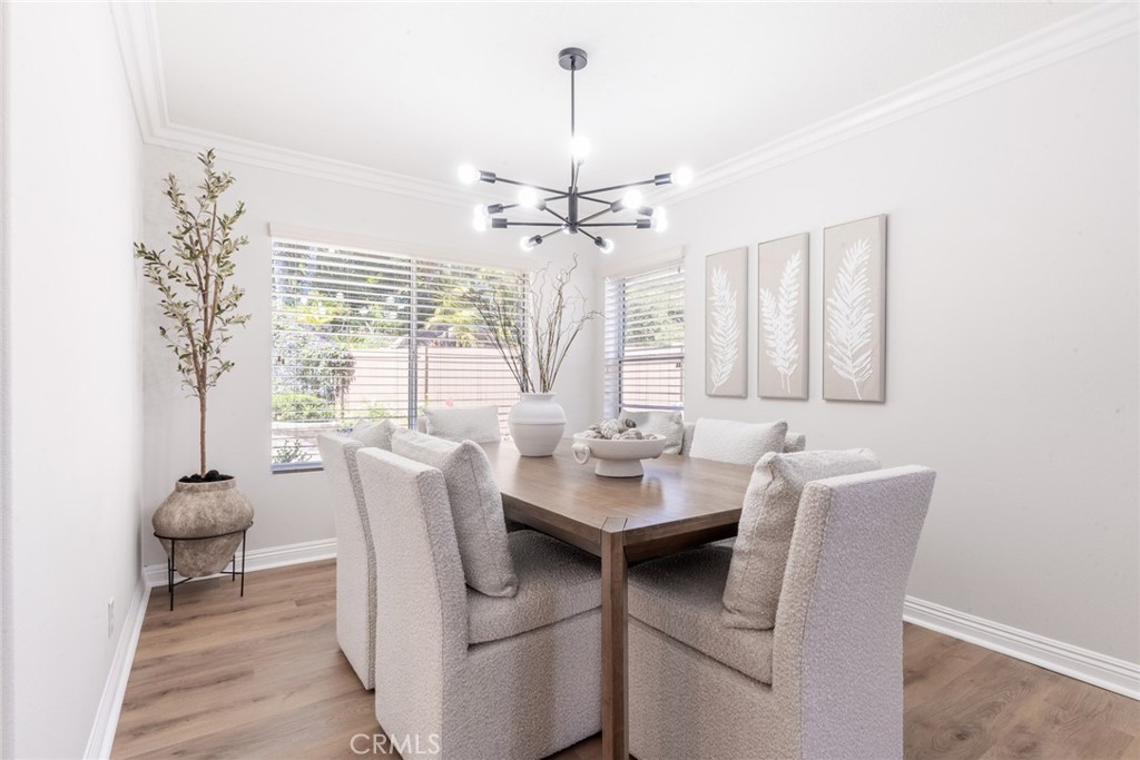 MLS #OC25156927 img 7