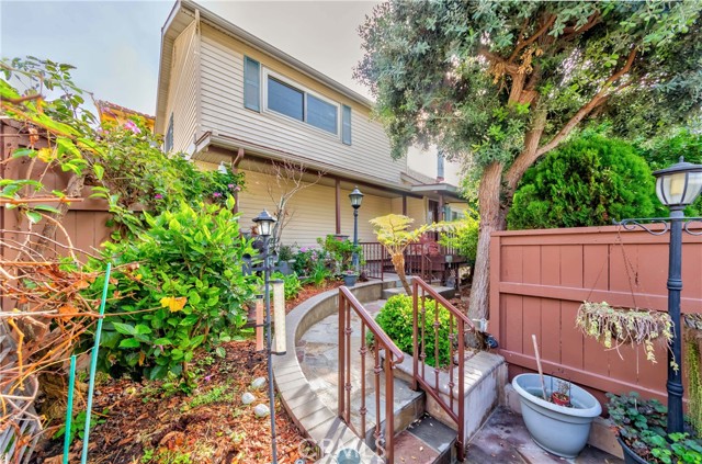 2000 Nelson Avenue, Redondo Beach, California 90278, 3 Bedrooms Bedrooms, ,1 BathroomBathrooms,Residential,For Sale,Nelson,PW24233592