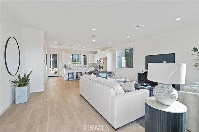 Detail Gallery Image 2 of 32 For 4814 W Beltramo Ranch Rd, Moorpark,  CA 93021 - 3 Beds | 2/1 Baths