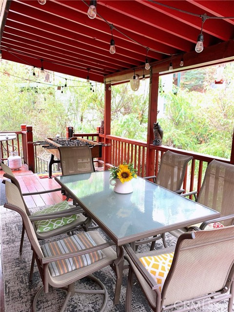 Detail Gallery Image 22 of 30 For 43354 Deer Canyon, Big Bear Lake,  CA 92315 - 3 Beds | 2/1 Baths