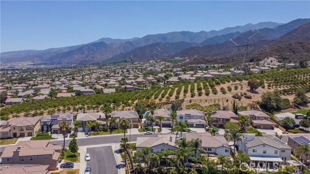 8656 Calle Canon Road, Corona CA: https://media.crmls.org/medias/e0b8c528-532b-4154-9d31-d5eaef15834e.jpg