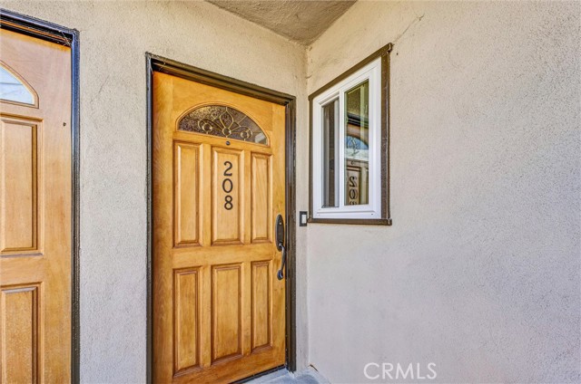 Detail Gallery Image 9 of 38 For 1730 Camden Ave #208,  Los Angeles,  CA 90025 - 2 Beds | 2 Baths