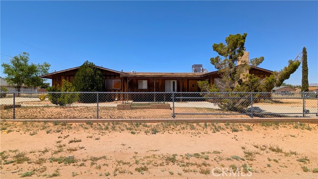 Detail Gallery Image 2 of 28 For 21512 Pahute Rd, Apple Valley,  CA 92308 - 2 Beds | 2 Baths