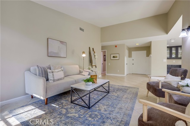 3209 S Center Street, Santa Ana CA: https://media.crmls.org/medias/e0b9bb0a-069d-43a9-9602-5b55304703e9.jpg