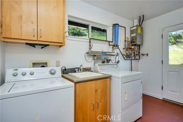 17023 Hofacker Lane, Lower Lake CA: https://media.crmls.org/medias/e0ba2dc9-4591-452c-a766-28bc481ad35d.jpg