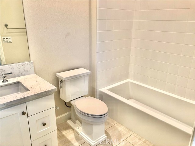 Detail Gallery Image 17 of 21 For 108 Omar, Irvine,  CA 92620 - 4 Beds | 4 Baths