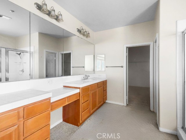 Image 14 of 29 For 19131 Camassia Court