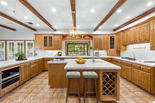 533 E Sierra Madre Avenue, Glendora CA: https://media.crmls.org/medias/e0bafaaf-e57d-4034-bd68-cf3464b48692.jpg