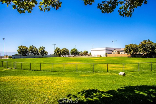 Detail Gallery Image 30 of 31 For 1509 Granada Rd, Upland,  CA 91786 - 4 Beds | 3/1 Baths