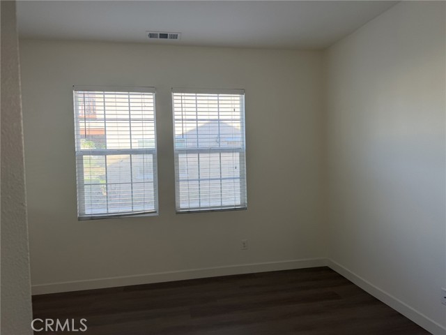 Detail Gallery Image 4 of 12 For 8603 Founders Grove, Chino,  CA 91708 - 3 Beds | 2 Baths