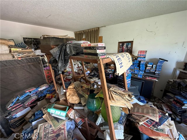 Detail Gallery Image 2 of 10 For 802 Bejay, San Pedro,  CA 90731 - 4 Beds | 2 Baths