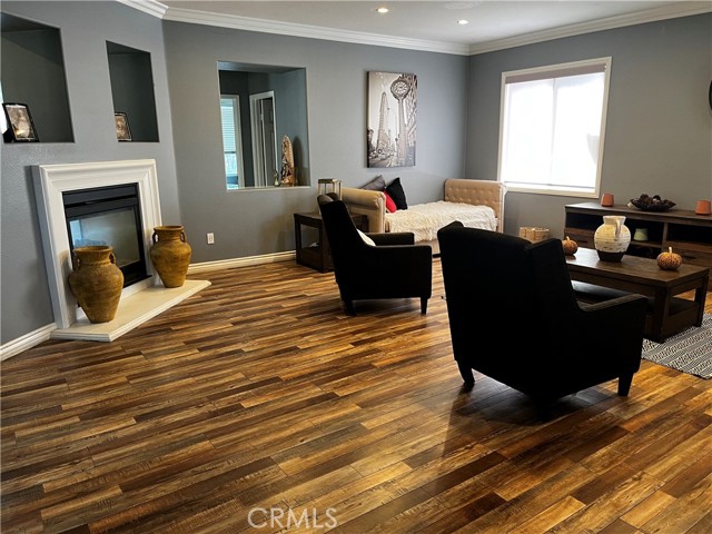 1125 Yasment Street, Corona, CA, 92879 1125 Yasment Street, Corona, CA, 92879