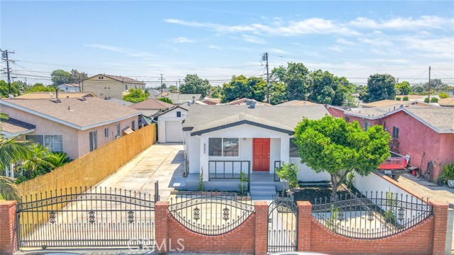 8232 Holmes Ave, Los Angeles, CA 90001