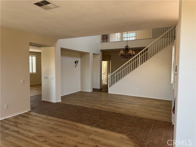 32684 Salvia Circle, Winchester CA: https://media.crmls.org/medias/e0bc75df-7fad-42ae-8f59-7fc856fafe80.jpg