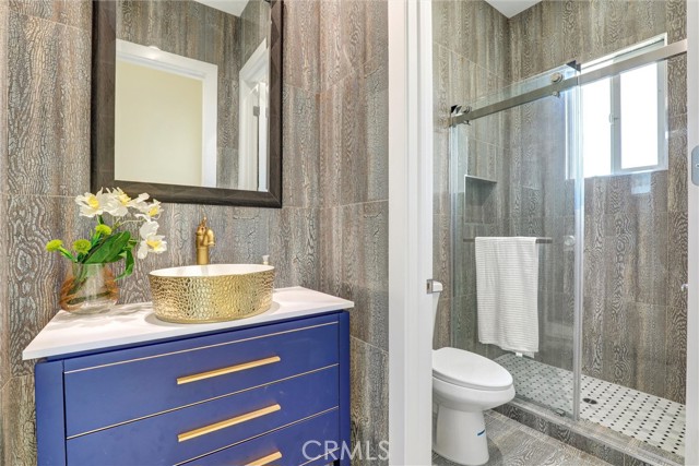 Detail Gallery Image 25 of 59 For 19002 Delaware St, Huntington Beach,  CA 92648 - 6 Beds | 5/1 Baths