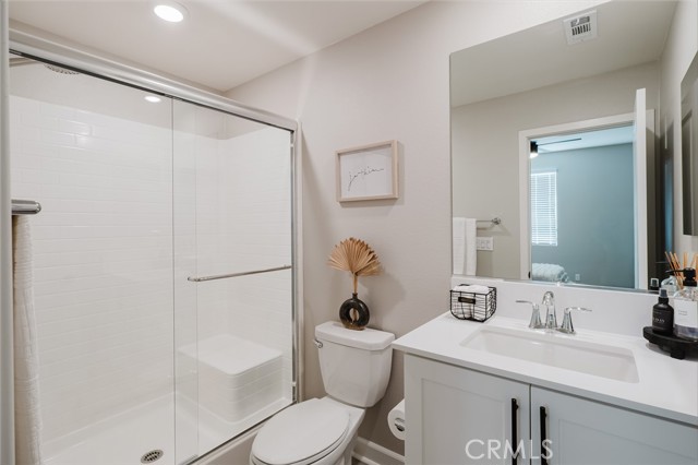 Detail Gallery Image 9 of 43 For 3523 Brody, Oceanside,  CA 92056 - 4 Beds | 3/1 Baths