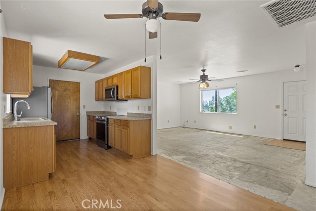 Detail Gallery Image 13 of 48 For 6383 Harvey Rd, Paradise,  CA 95969 - 3 Beds | 2 Baths