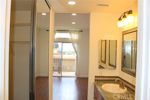 28247 Via Fierro, Laguna Niguel CA: https://media.crmls.org/medias/e0bdec5b-1de2-40c5-9055-906d70659c23.jpg