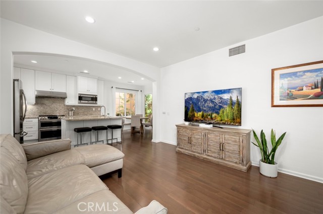 182 Firefly, Irvine CA: https://media.crmls.org/medias/e0be09c9-6d67-4ff0-aa2d-6741d4ad0d38.jpg