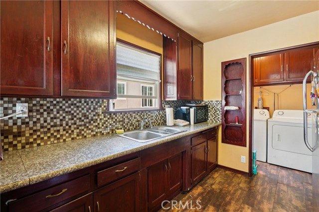Detail Gallery Image 14 of 30 For 3128 W 110th St, Inglewood,  CA 90303 - 3 Beds | 2 Baths