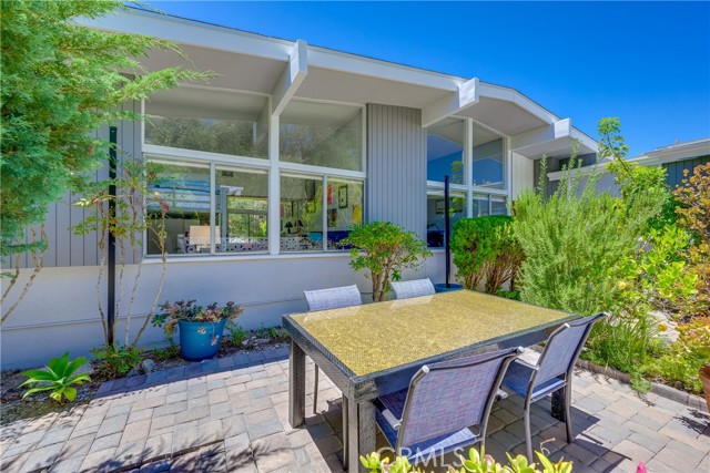 28437 Plainfield Drive, Rancho Palos Verdes, California 90275, 4 Bedrooms Bedrooms, ,2 BathroomsBathrooms,Residential,Sold,Plainfield,PV22154926