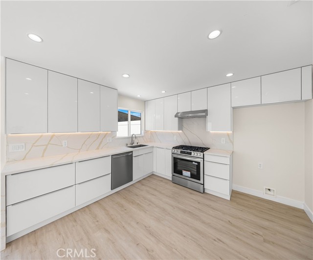 Detail Gallery Image 13 of 16 For 8145 Morse Ave, North Hollywood,  CA 91605 - 2 Beds | 2 Baths