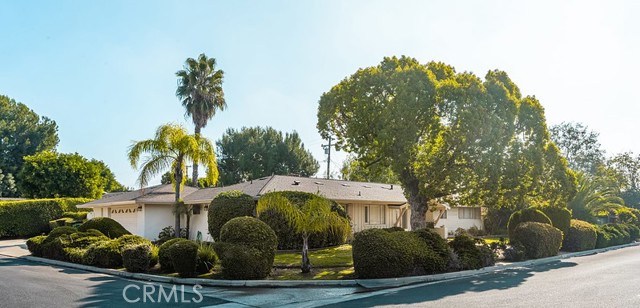 Detail Gallery Image 2 of 5 For 13382 Mount Hood Dr, North Tustin,  CA 92705 - 4 Beds | 3 Baths