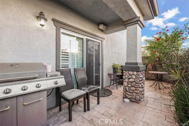 Detail Gallery Image 27 of 28 For 24081 Stone Creek Dr, Valencia,  CA 91354 - 3 Beds | 2/1 Baths